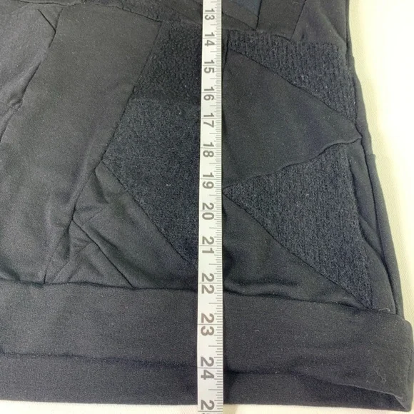 Zero Waste Daniel Black All Over Re-Roll Long Sleeve Sweater XS Unisex - Picture 8 of 9